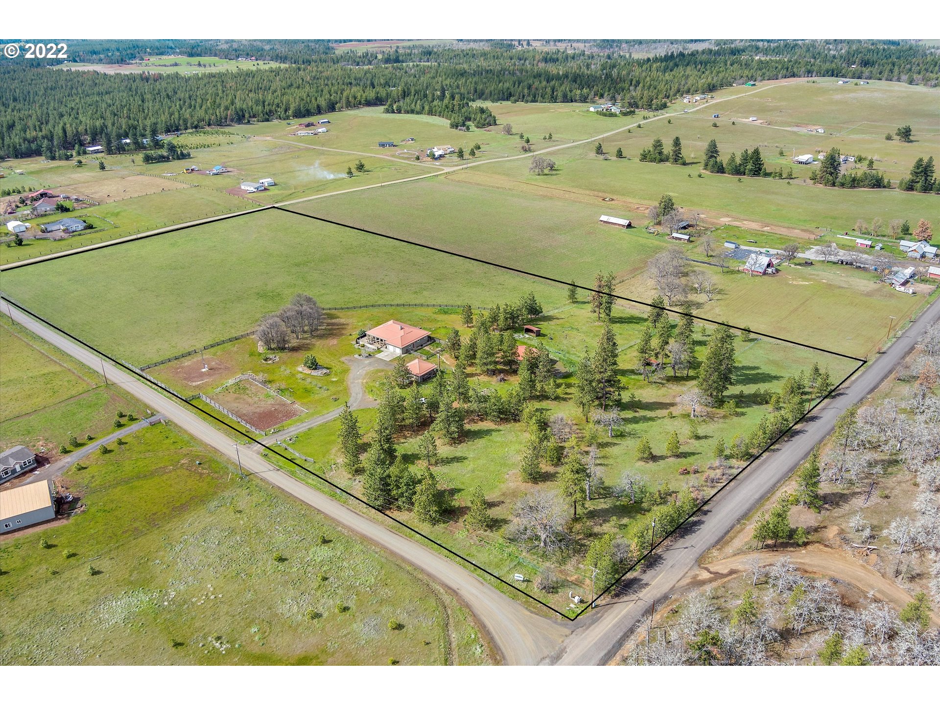 7 Seely Drive Goldendale, WA 98620 - Photo 3 of 32 Gallery Image 3