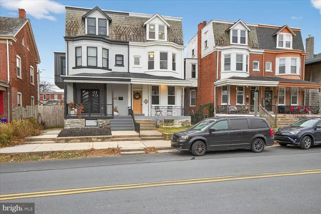 $395,000 | 980 East Orange Street, Lancaster, PA 17602