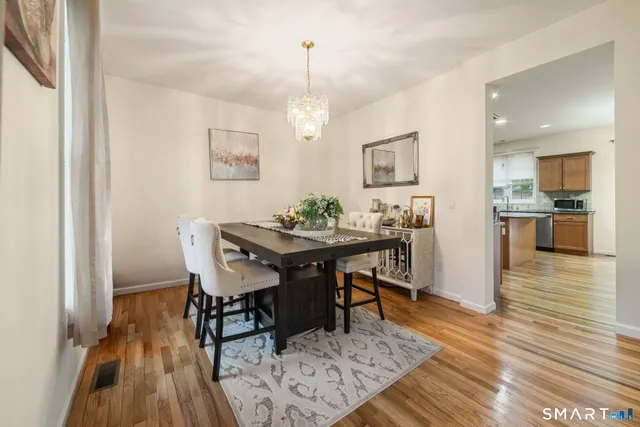 $4,000 | 9 Gettysburg Road, Unit 9, Southbury, CT 06488