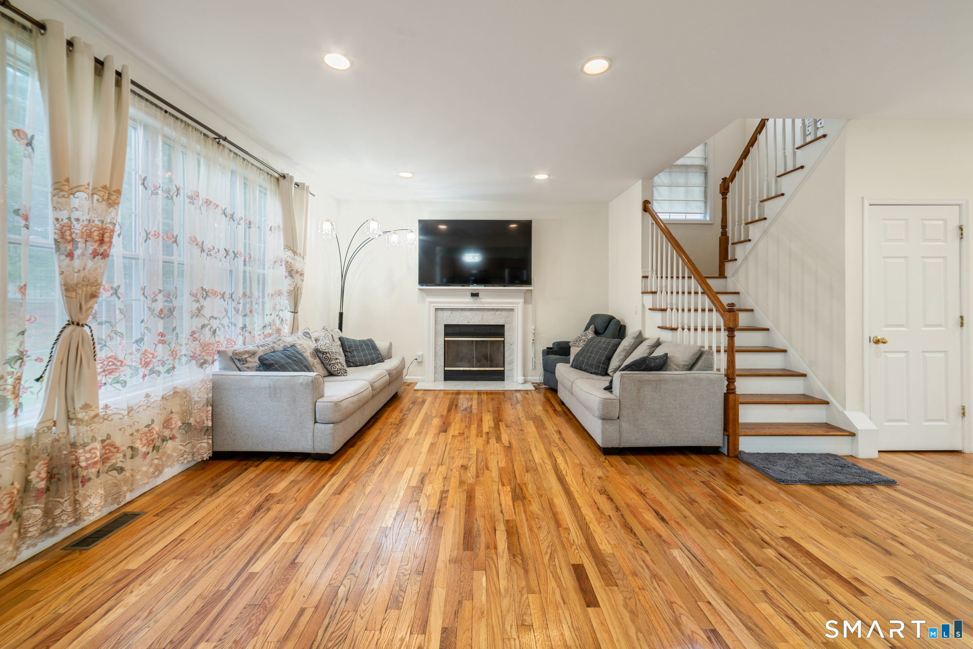 9 Gettysburg Road, Unit 9 Southbury, CT 06488 - Photo 5 of 35