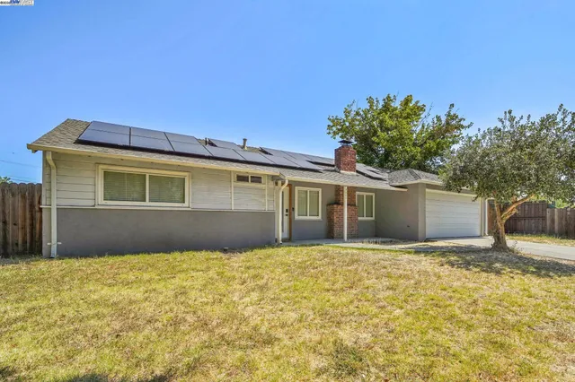 $575,000 | 2203 Sherman Drive, Pleasant Hill, CA 94523