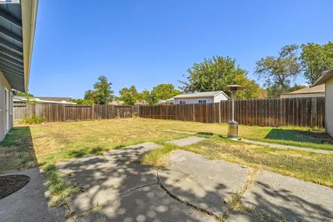 $575,000 | 2203 Sherman Drive, Pleasant Hill, CA 94523