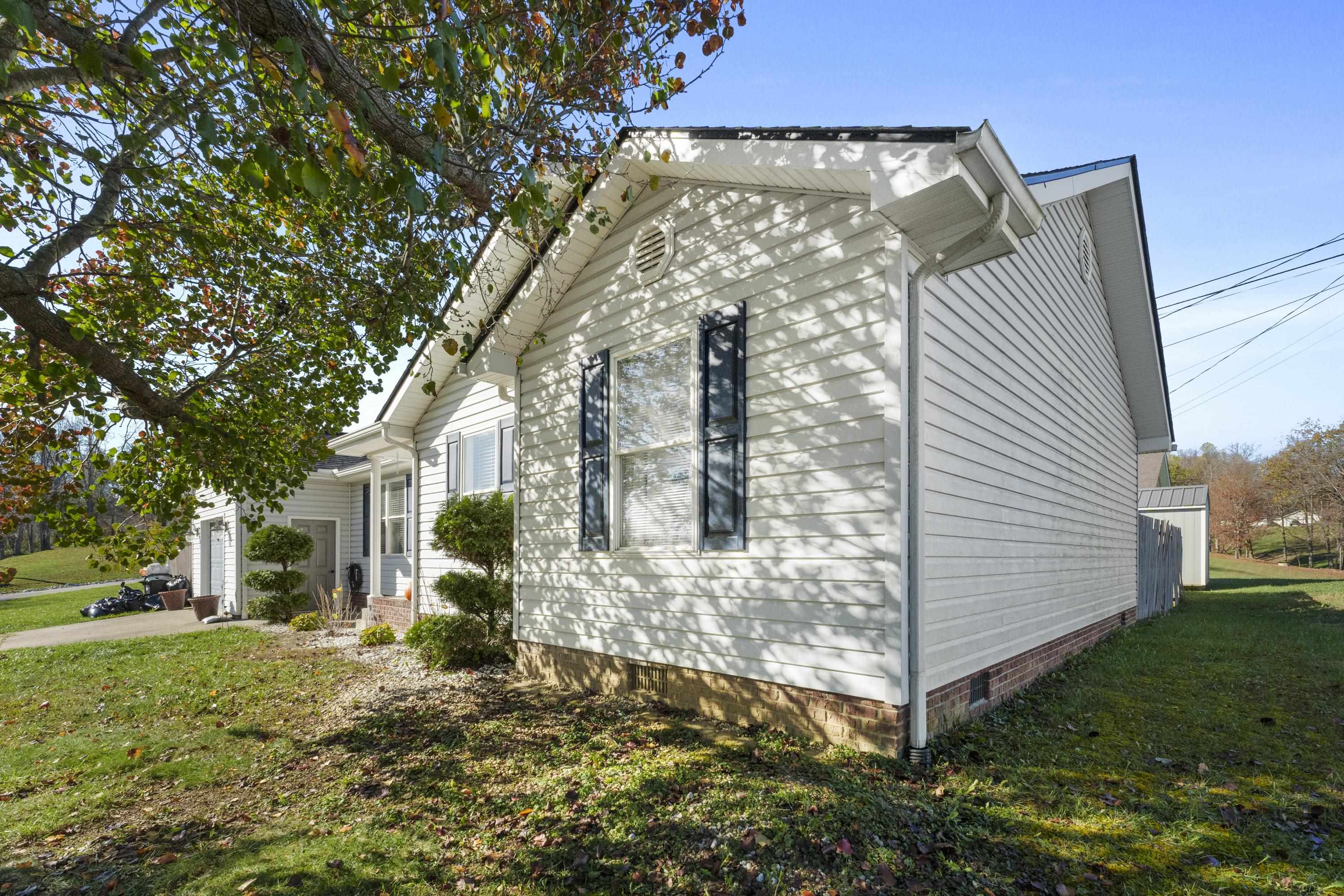 24 Woodville Road Grayson, KY 41143 - Photo 4 of 31