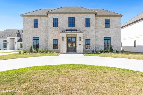 $1,199,000 | 108 Trailing Oaks Drive, Youngsville, LA 70592