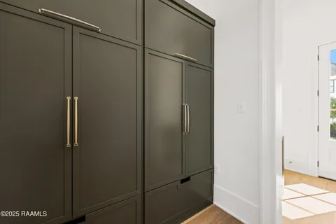 $1,199,000 | 108 Trailing Oaks Drive, Youngsville, LA 70592