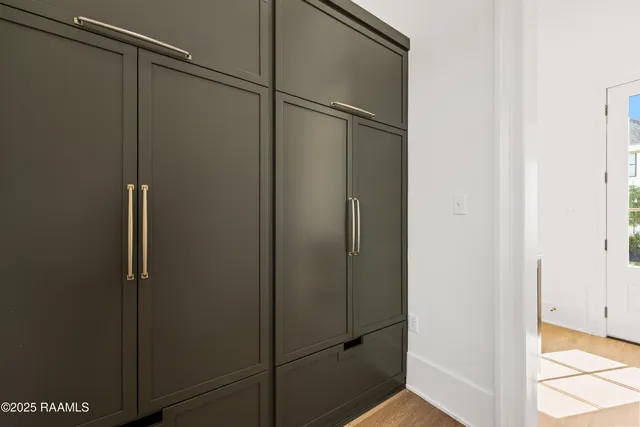 $1,199,000 | 108 Trailing Oaks Drive, Youngsville, LA 70592