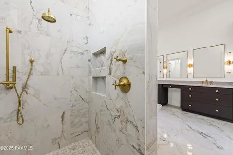 $1,199,000 | 108 Trailing Oaks Drive, Youngsville, LA 70592