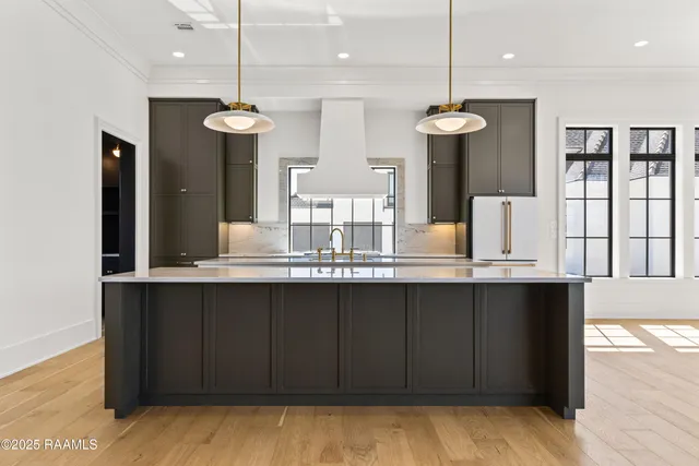 $1,199,000 | 108 Trailing Oaks Drive, Youngsville, LA 70592