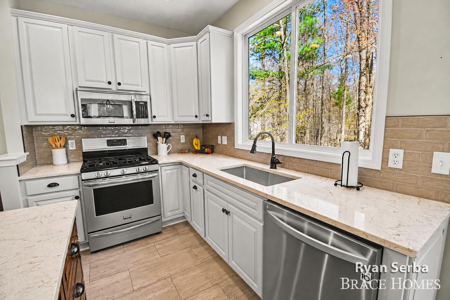 14873 Mallard Way Spring Lake, MI 49456 - Photo 13 of 35 ktichen2