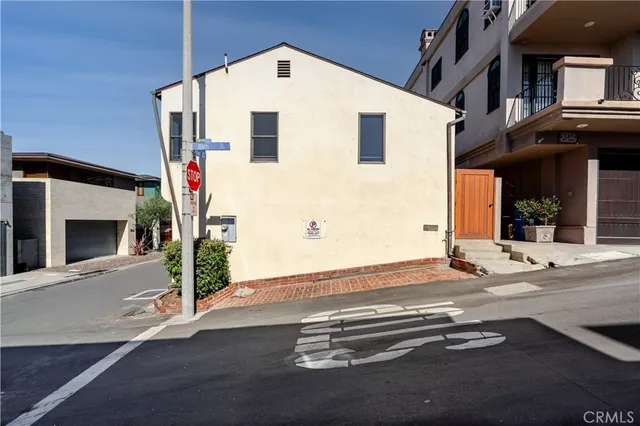 $4,195,000 | 1812 Ocean Drive, Manhattan Beach, CA 90266