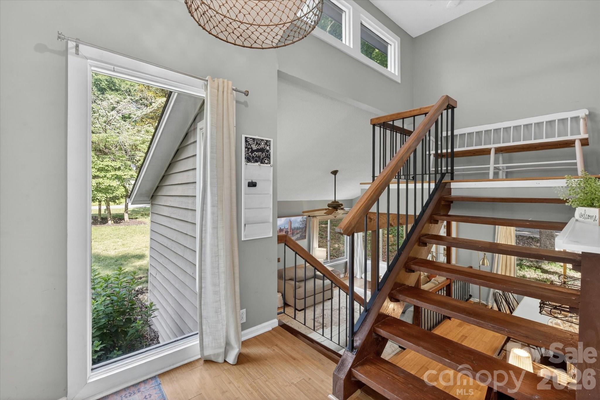 7611 Robin Crest Road Charlotte, NC 28226 - Photo 5 of 48
