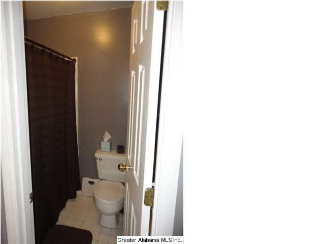 729 Columbiana Road Birmingham, AL 35209 - Photo 11 of 17