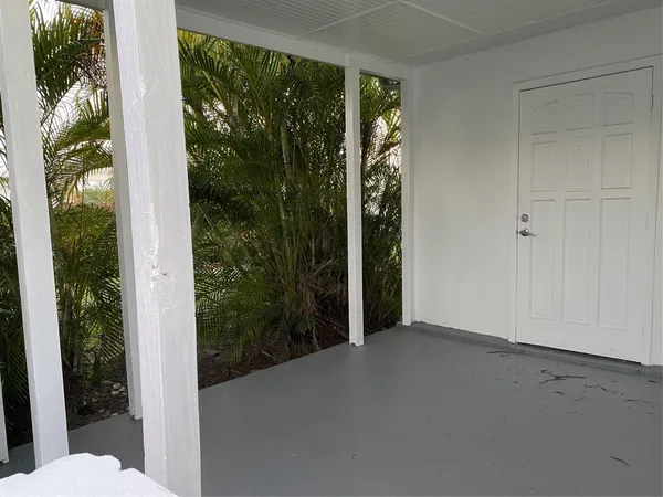$2,000 | 321 Northwest 25th Court, Pompano Beach, FL 33064