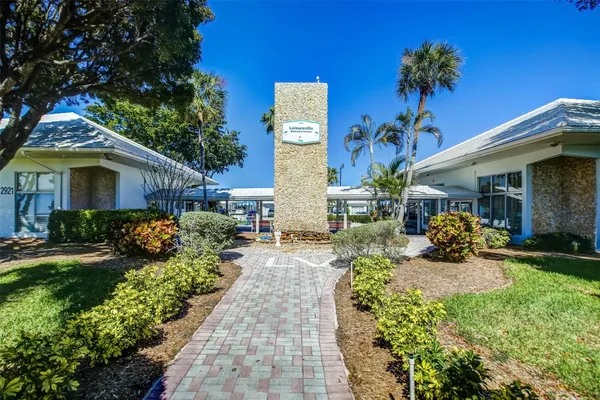 $2,000 | 321 Northwest 25th Court, Pompano Beach, FL 33064