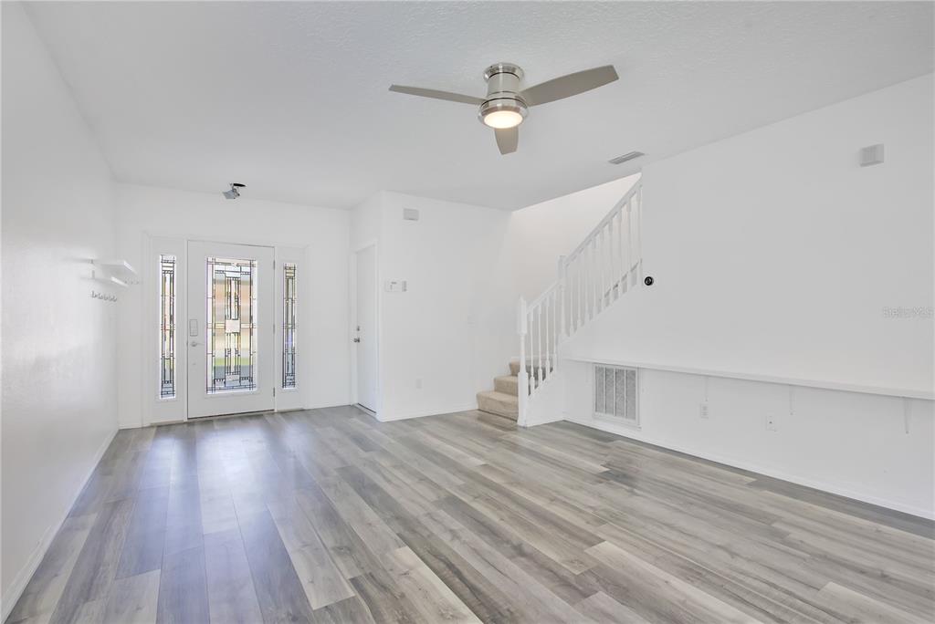 2741 Wilshire Road Clermont, FL 34714 - Photo 6 of 39
