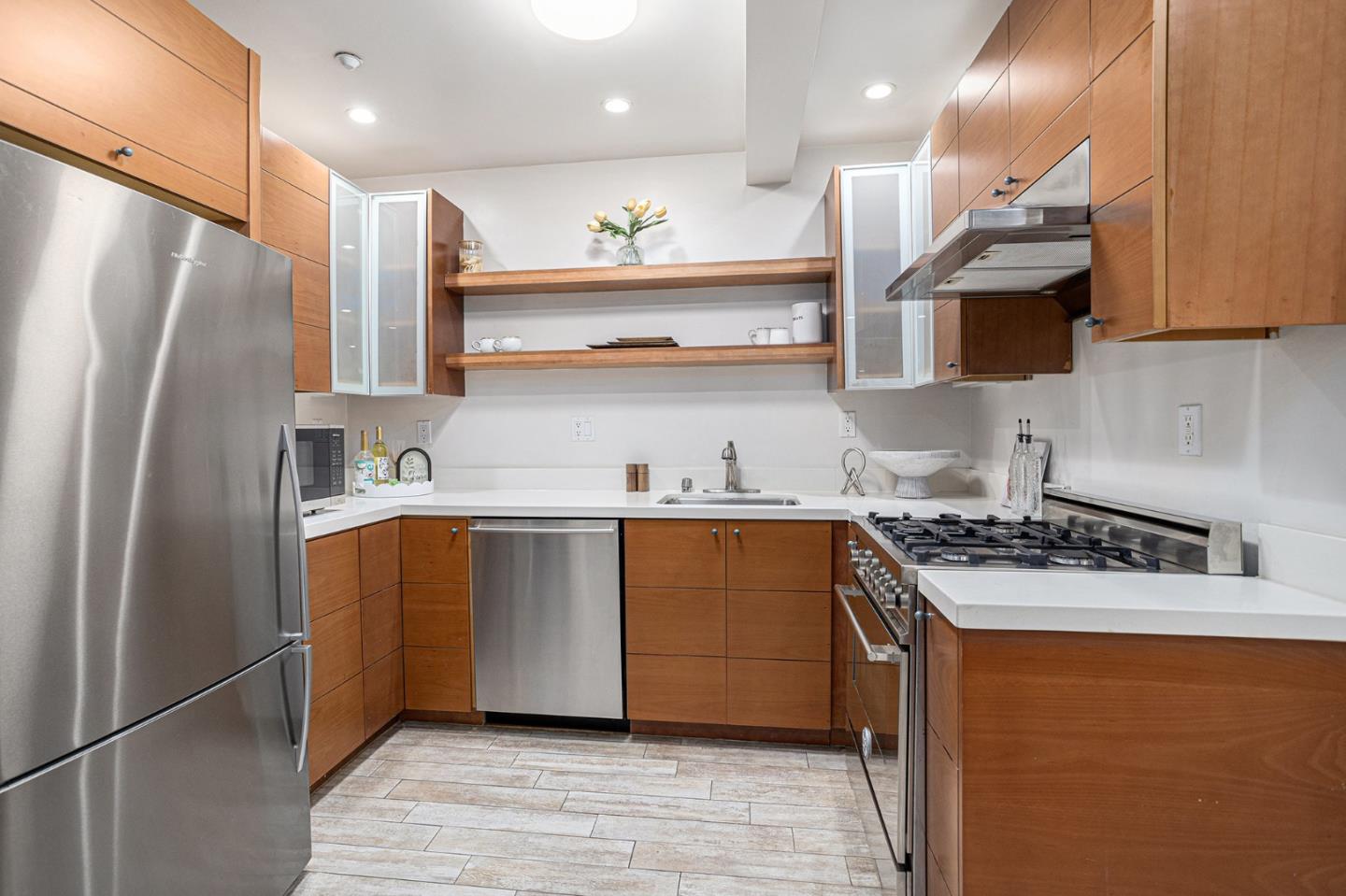 1158 Sutter Street, Unit 2 San Francisco, CA 94109 - Photo 7 of 19