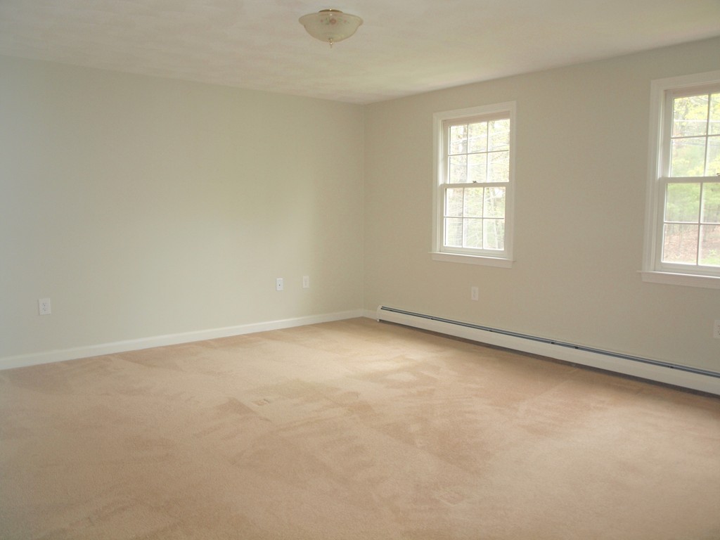 76 Colburn Road Reading, MA 01867 - Photo 13 of 30 Gallery Image 13
