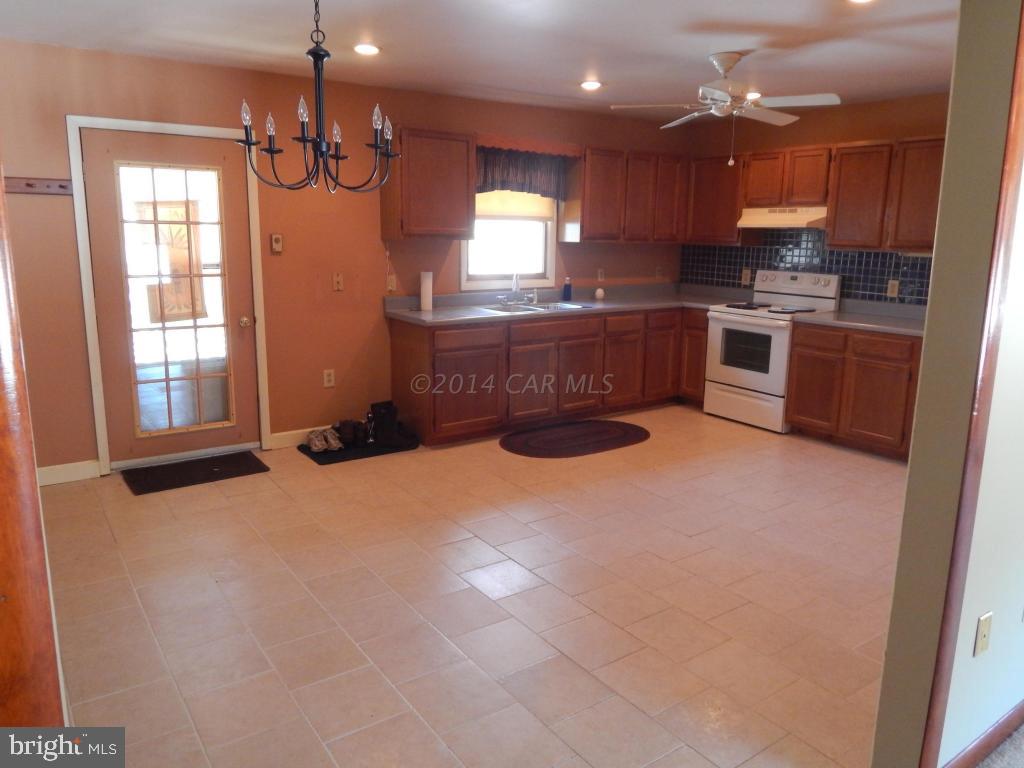 11198 Brownstone Road Princess Anne, MD 21853 - Photo 7 of 15 Gallery Image 7