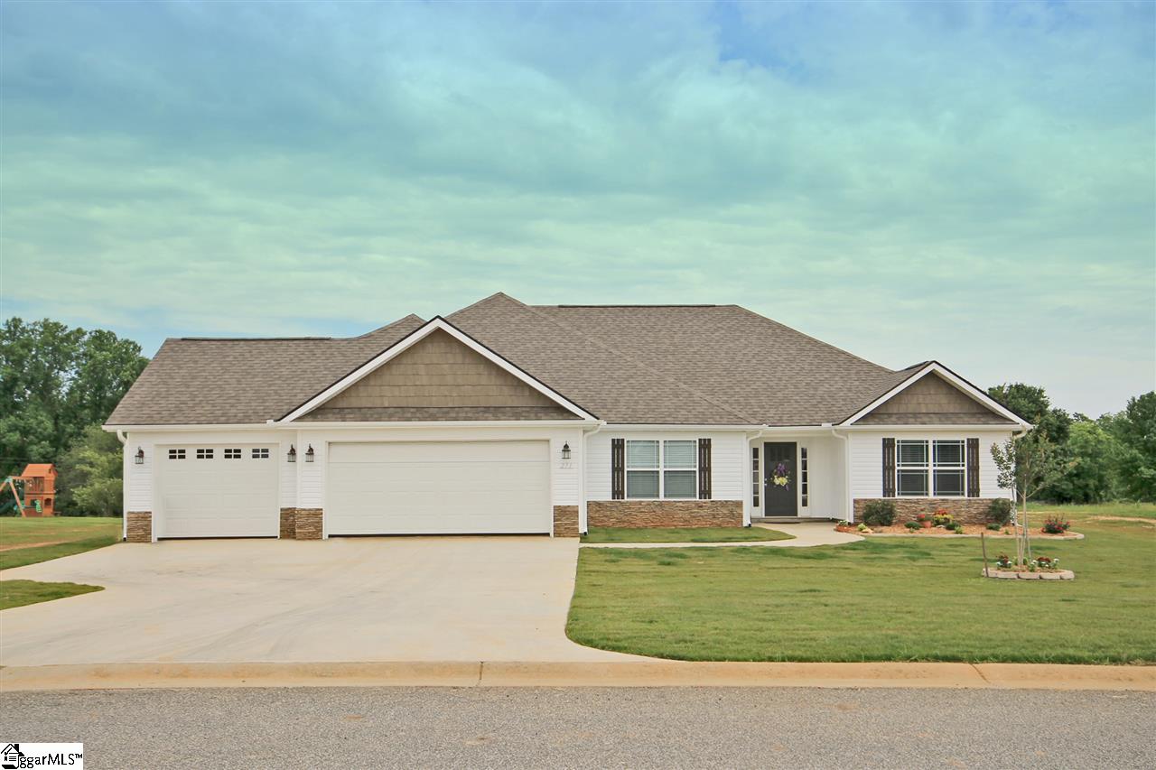 271 Gala Lane Inman, SC 29349 - Photo 1 of 24