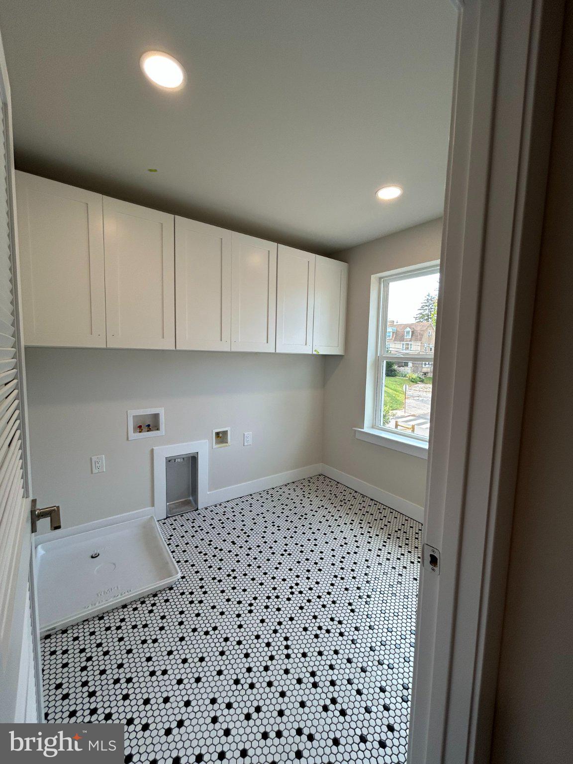 2233 Old Welsh Road Willow Grove, PA 19090 - Photo 16 of 22 Gallery Image 16
