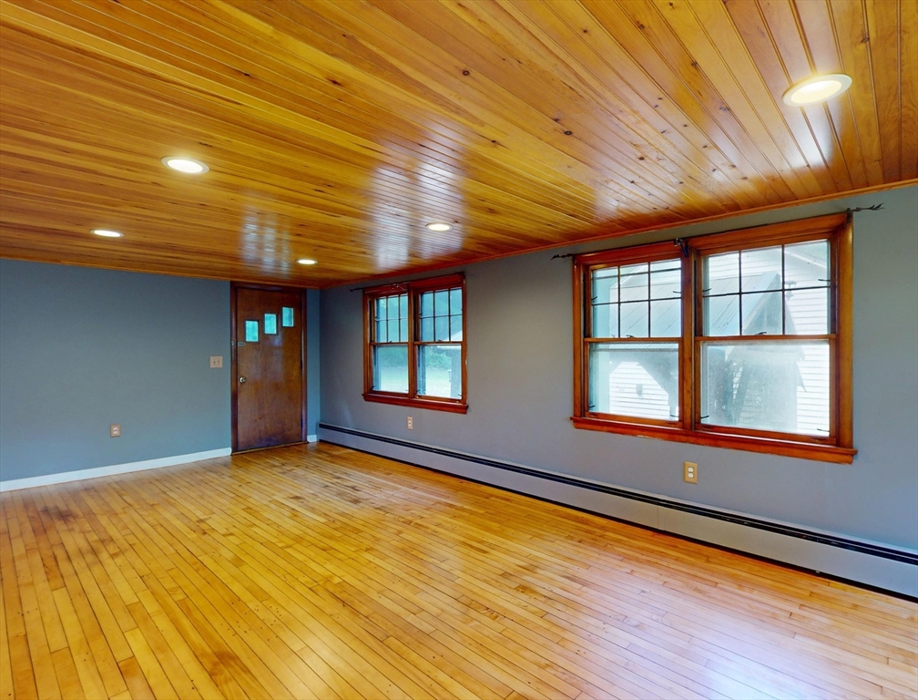 223 Main Road Gill, MA 01354 - Photo 7 of 41