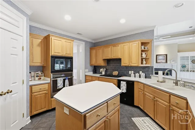 $995,000 | 5 Marburg Lane, Savannah, GA 31411