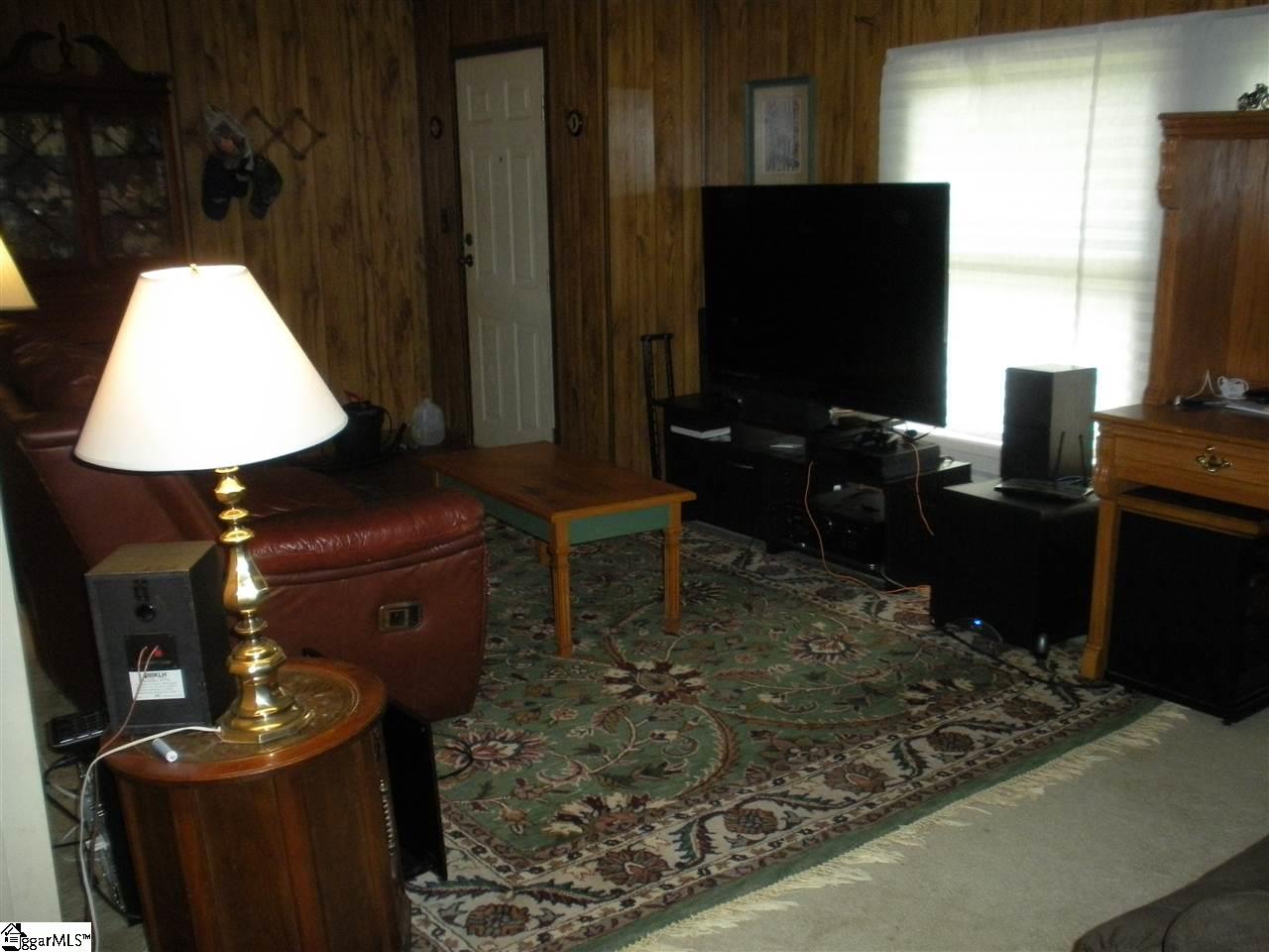 798 Stagecoach Road Laurens, SC 29360 - Photo 7 of 13