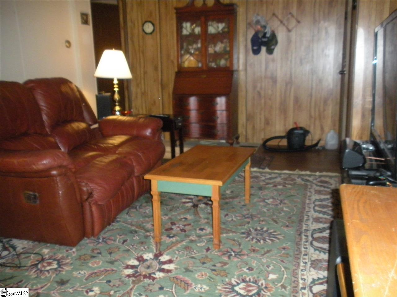 798 Stagecoach Road Laurens, SC 29360 - Photo 8 of 13