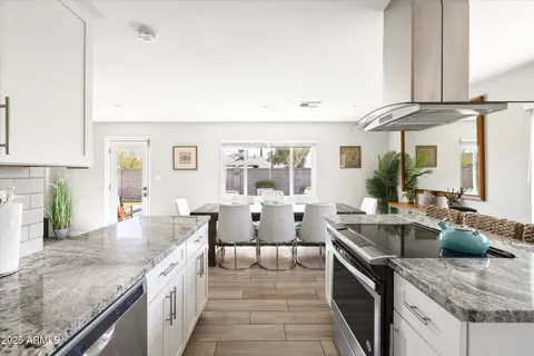 $841,050 | 8201 East Piccadilly Road, Scottsdale, AZ 85251