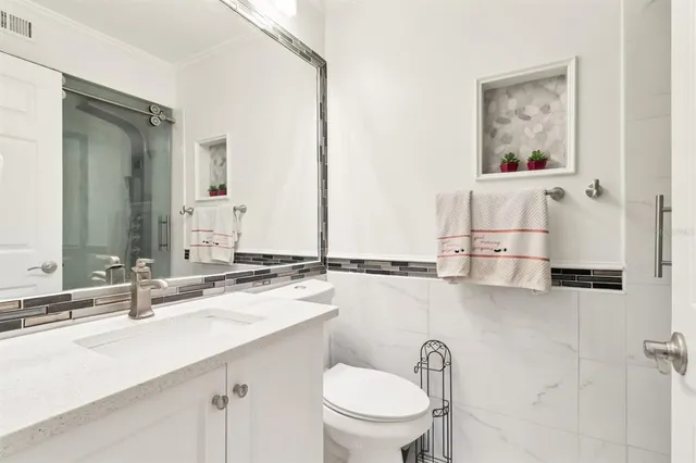 $2,400 | 4434 Middlebrook Road, Unit 4, Orlando, FL 32811