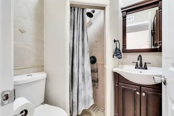 $2,200 | 4434 Middlebrook Road, Unit 4, Orlando, FL 32811