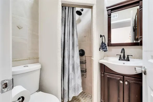 $2,400 | 4434 Middlebrook Road, Unit 4, Orlando, FL 32811