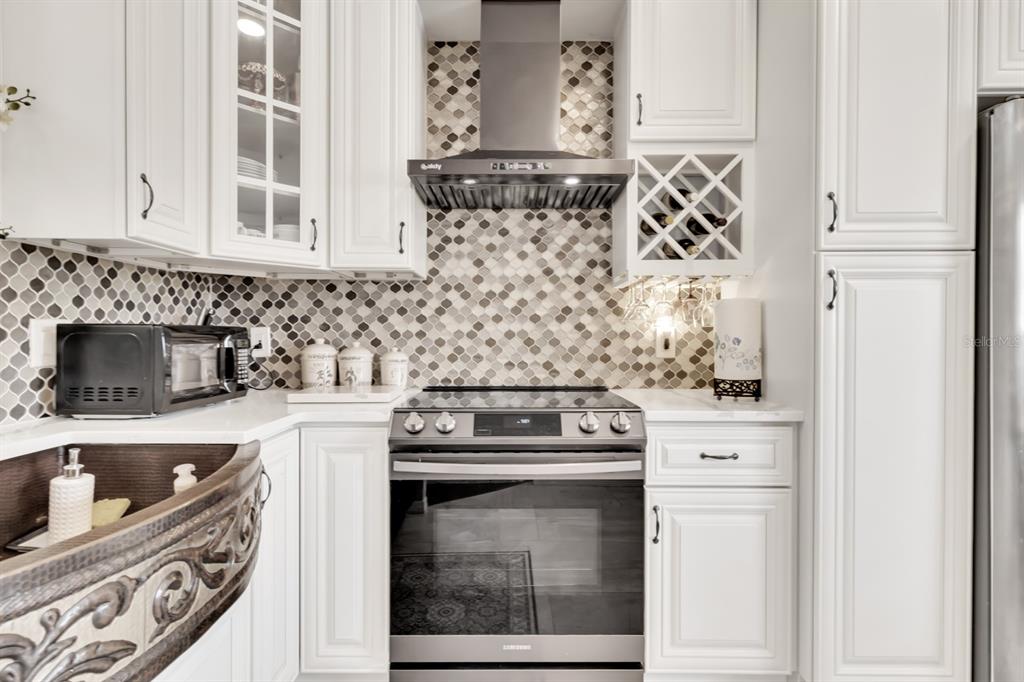 4434 Middlebrook Road, Unit 4 Orlando, FL 32811 - Photo 4 of 31