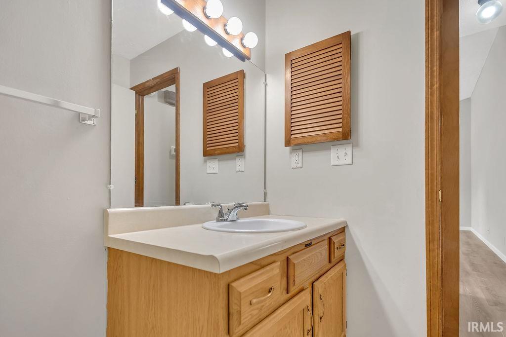 5000 Rockport Road Bloomington, IN 47403 - Photo 11 of 27 Gallery Image 11
