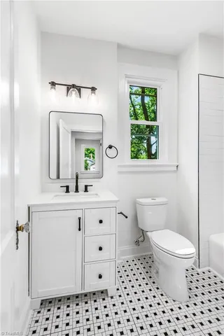 $395,000 | 803 Madison Avenue, Winston-Salem, NC 27103