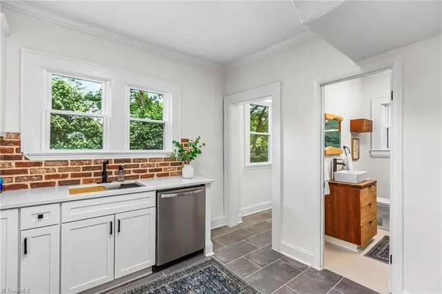 $395,000 | 803 Madison Avenue, Winston-Salem, NC 27103