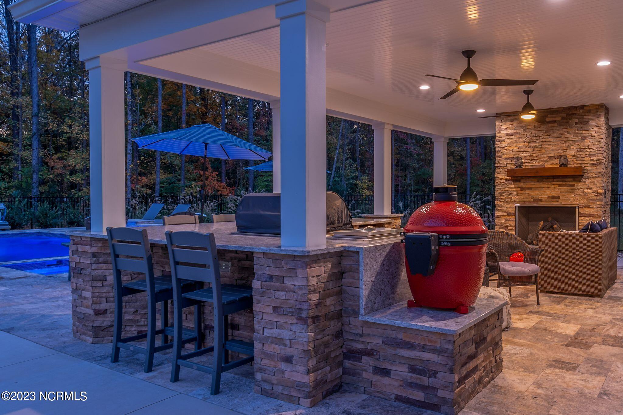 17 Gables Road New Bern, NC 28562 - Photo 85 of 129 Guest House - Outdoor Kitchen Area