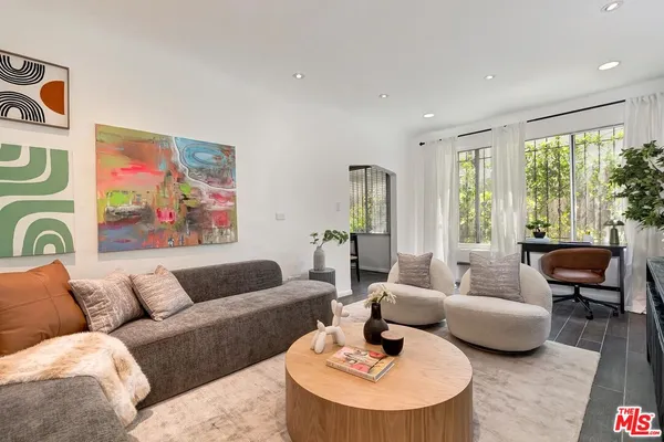 $494,500 | 1345 North Hayworth Avenue, Unit 5, West Hollywood, CA 90046