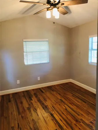 $995 | 734 A McDaniel Street, Houston, TX 77022