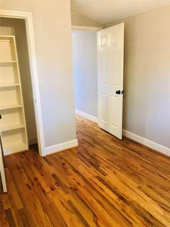 $995 | 734 A McDaniel Street, Houston, TX 77022