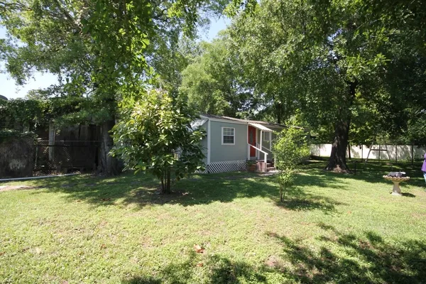 $995 | 734 A McDaniel Street, Houston, TX 77022