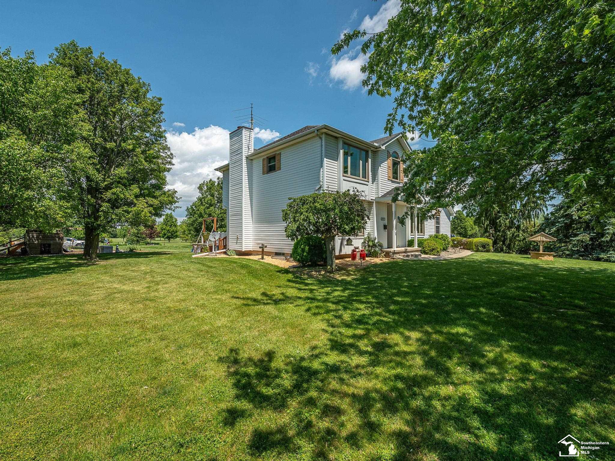 2223 Fix Road Monroe, MI 48162 - Photo 7 of 86