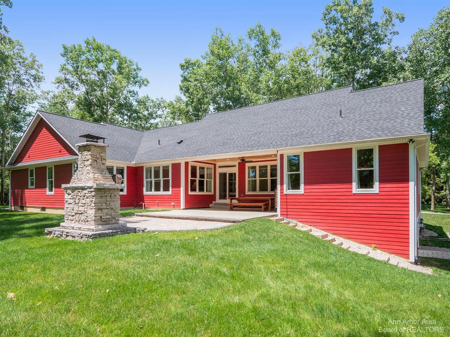 7585 Fosdick Road Saline, MI 48176 - Photo 2 of 43 Photo 2