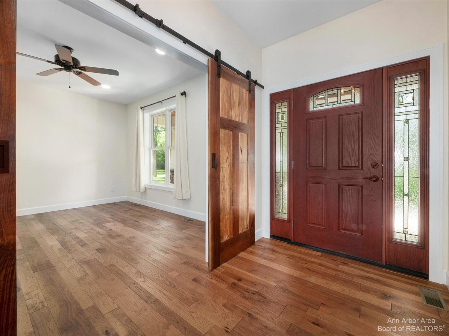 7585 Fosdick Road Saline, MI 48176 - Photo 4 of 43 Photo 4