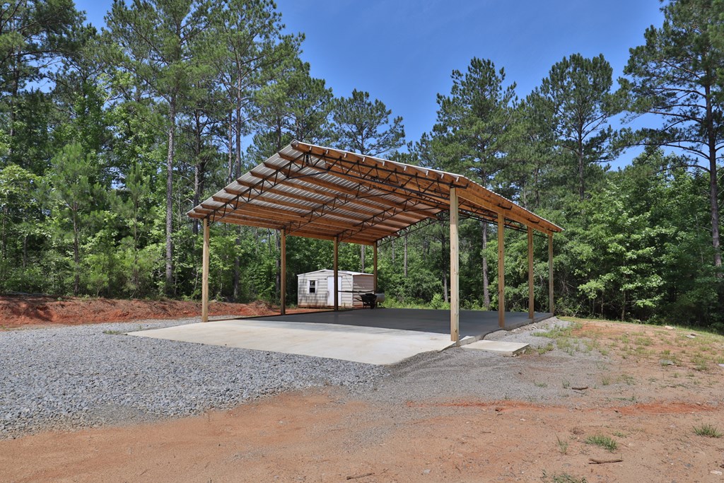 297 Marsh Road West Point, GA 31833 - Photo 5 of 48 Gallery Image 5