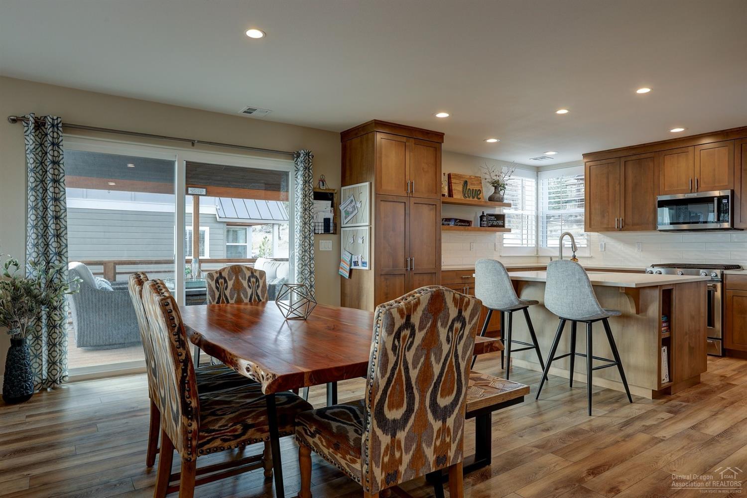 348 Parks Loop Redmond, OR 97756 - Photo 14 of 25 Additional Photo
