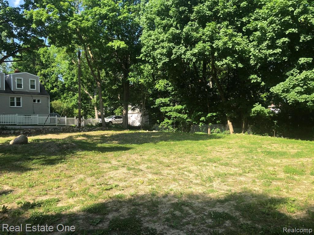 278 Benjamin Street Romeo, MI 48065 - Photo 3 of 11