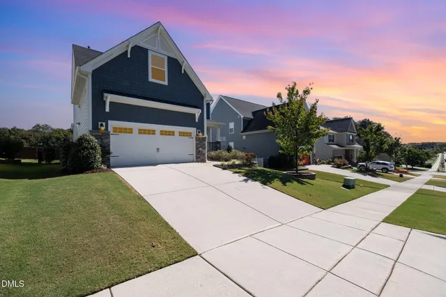 a view of outdoor space yard and house