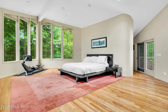 $3,795,000 | 12 Stallion Trail, Greenwich, CT 06831