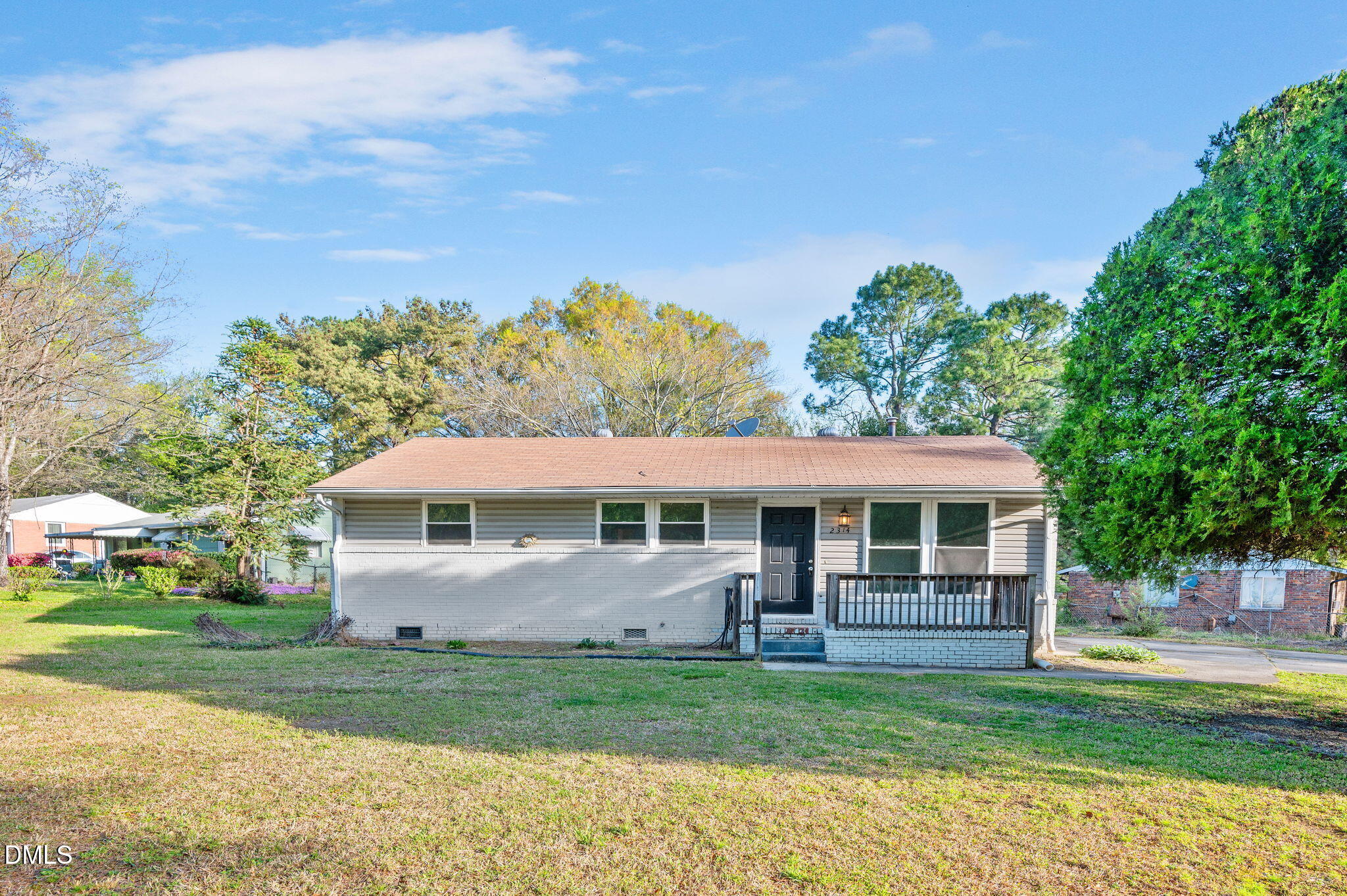 2314 Dandridge Drive Raleigh, NC 27610 - Photo 2 of 25 1